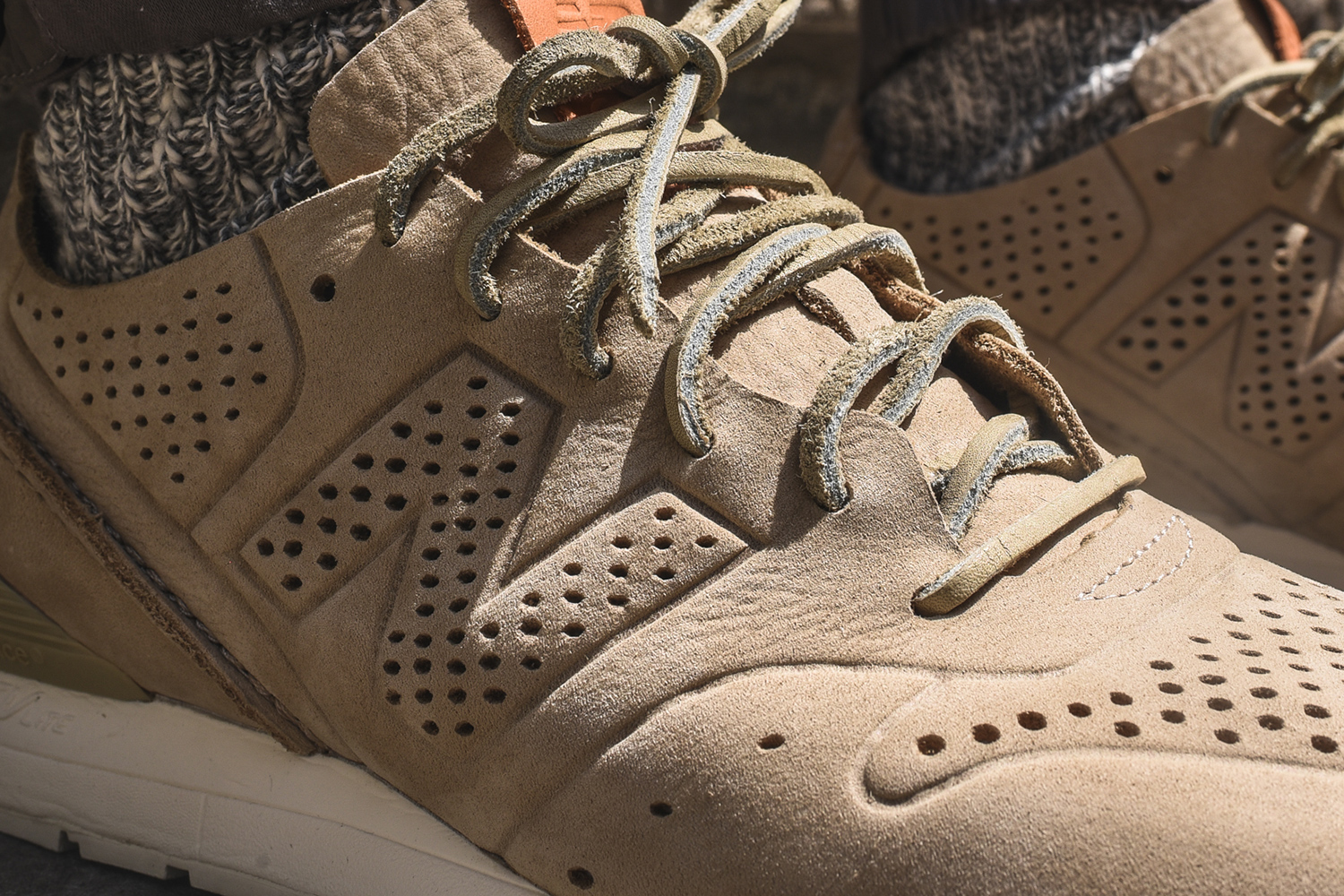 kith-new-balance-deconstructed-mrl696-re-release-04